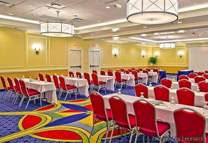 Courtyard By Marriott Canton North Canton Buitenkant foto