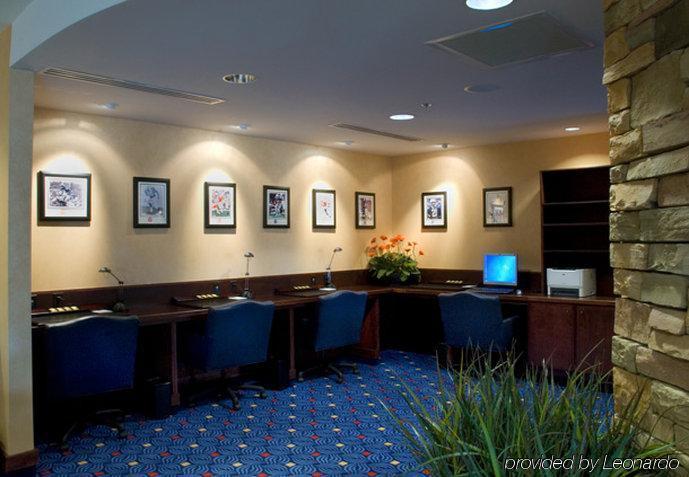 Courtyard By Marriott Canton North Canton Faciliteiten foto