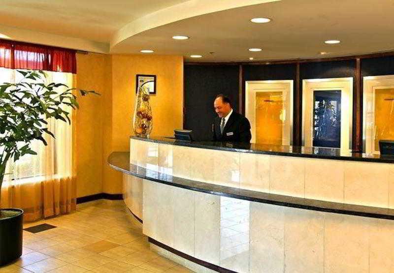 Courtyard By Marriott Canton North Canton Buitenkant foto